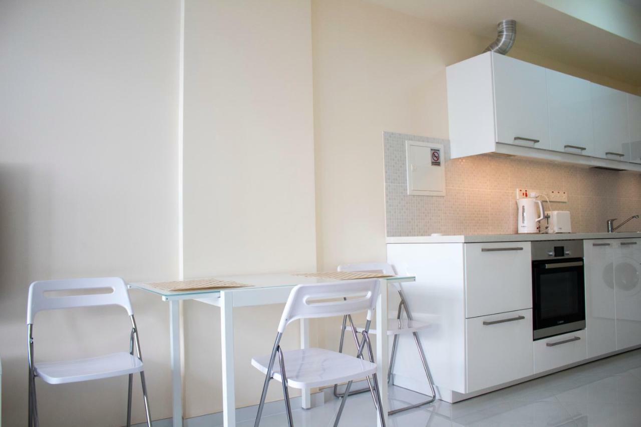 Galatex Beach Apartment ليماسول المظهر الخارجي الصورة