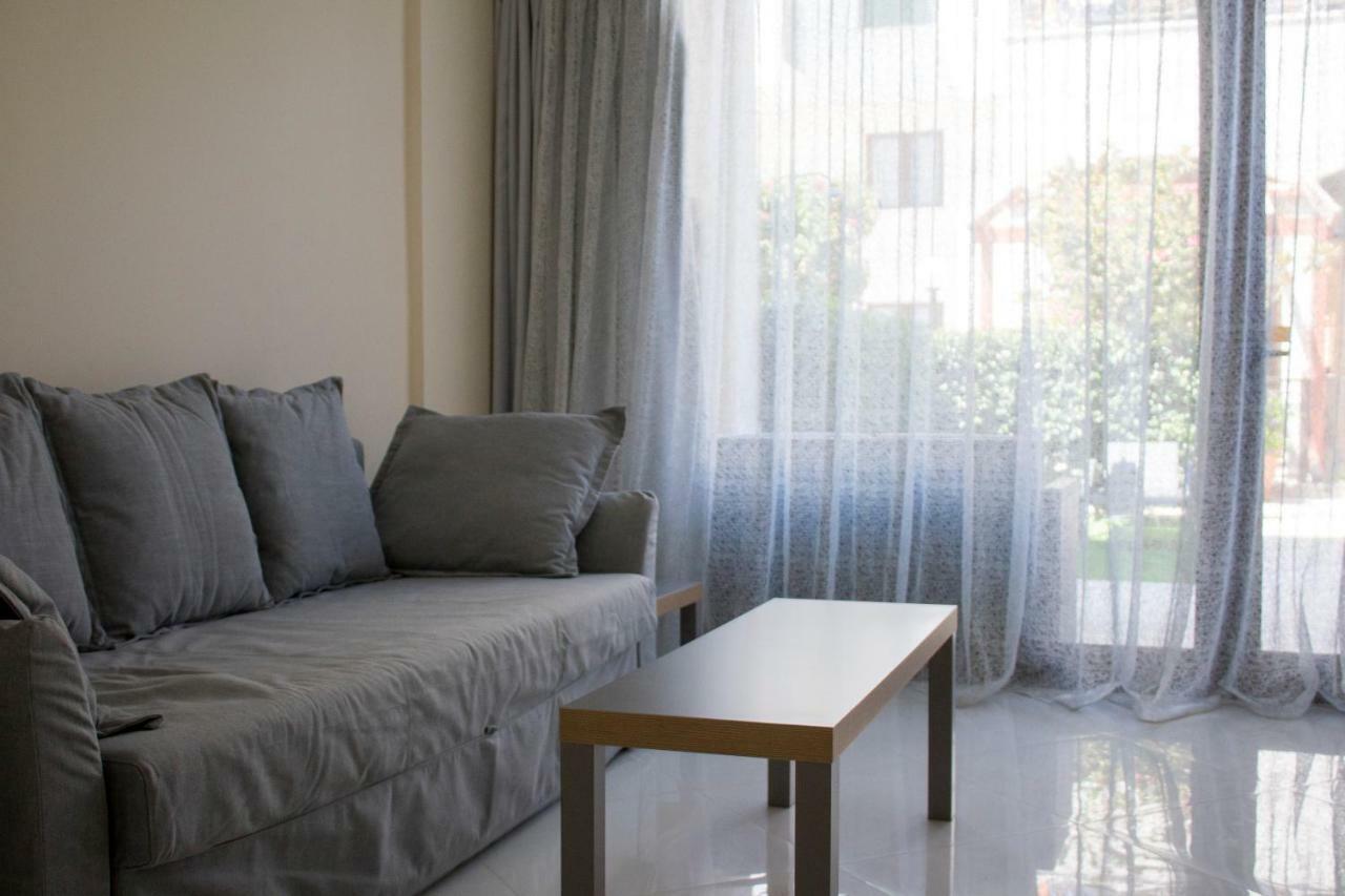Galatex Beach Apartment ليماسول المظهر الخارجي الصورة