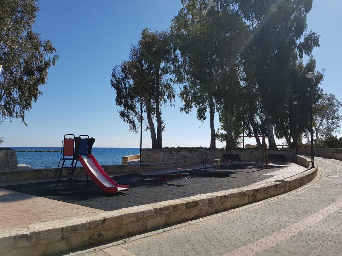 Galatex Beach Apartment ليماسول المظهر الخارجي الصورة