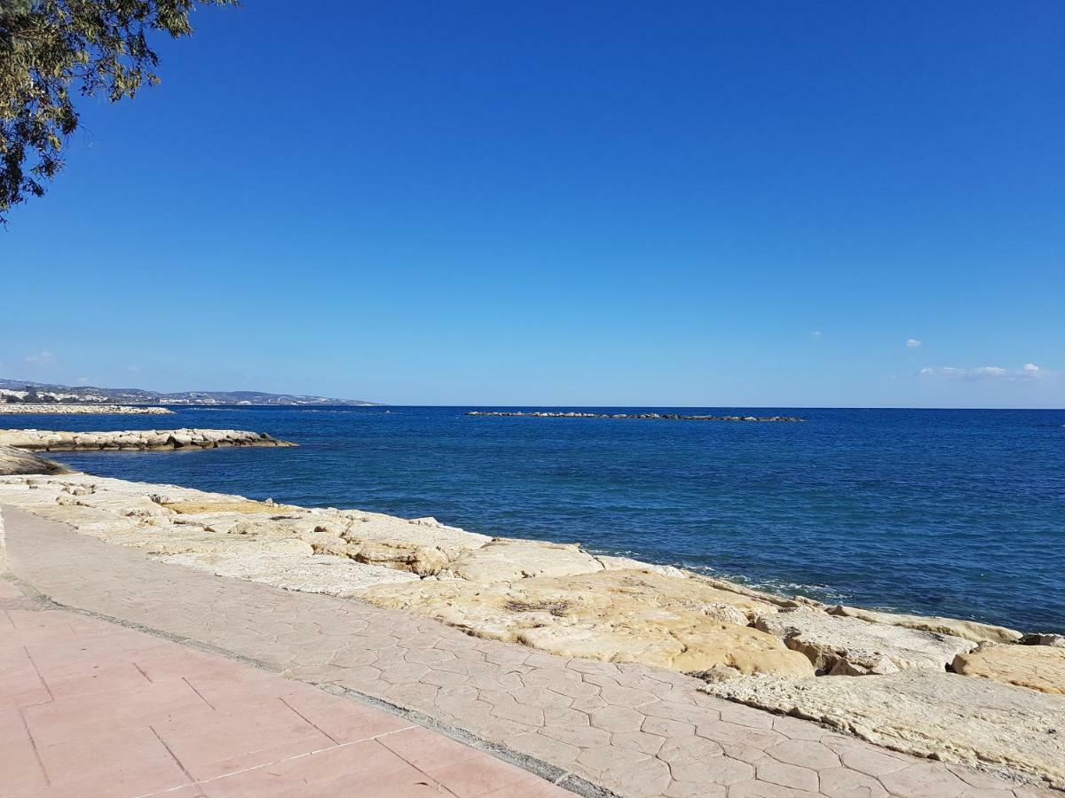 Galatex Beach Apartment ليماسول المظهر الخارجي الصورة
